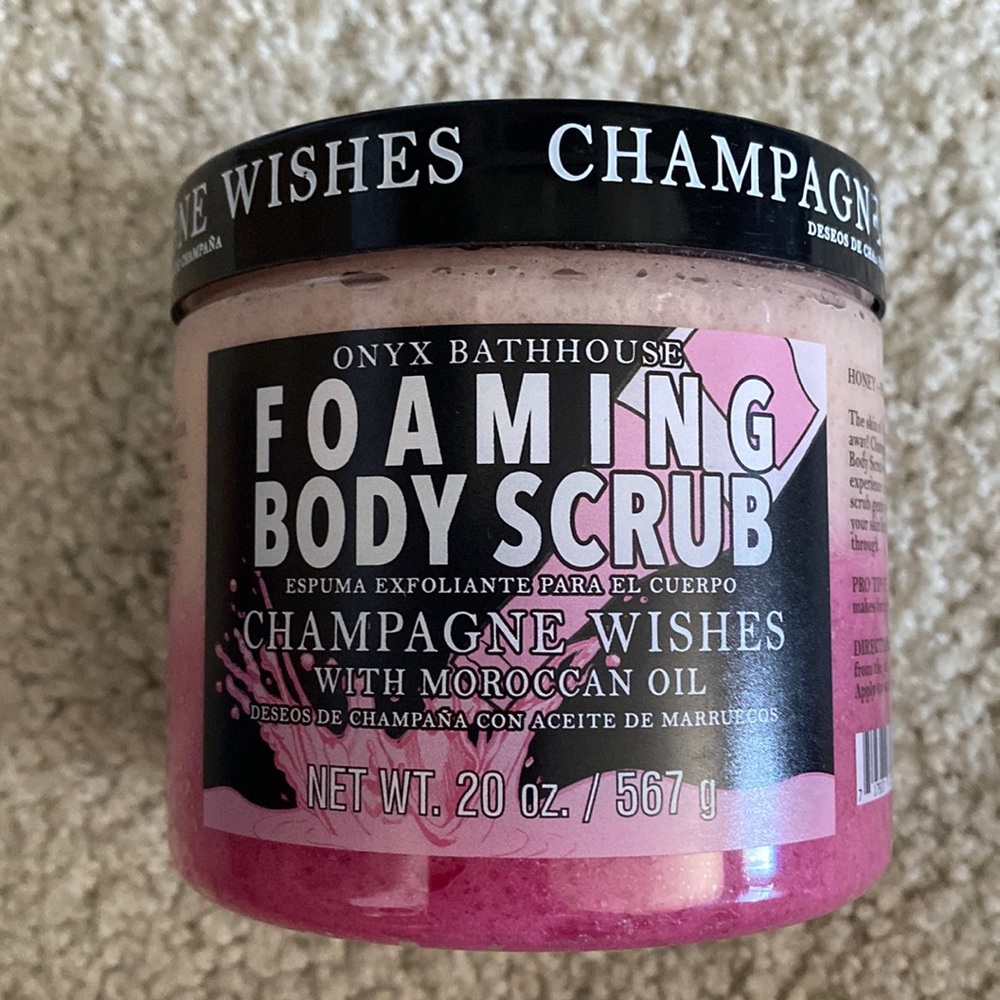 Onyx Bathhouse in Champagne Wishes